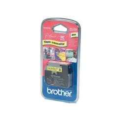Brother MK621BZ - Ruban d'étiquettes papier auto-adhésives - 1 rouleau (9 mm x 8 m) - fond noir écriture jaune