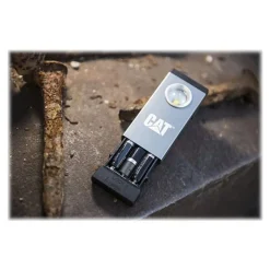 CAT - Lampe de poche 250 lumens avec faisceau projecteur - LED