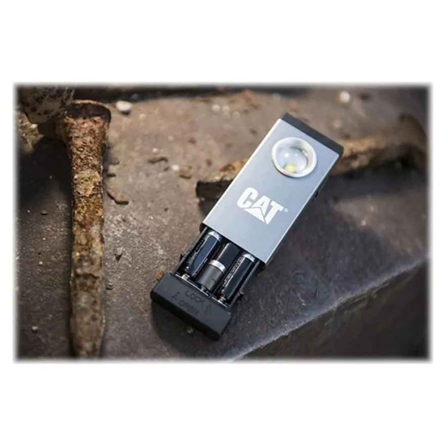 CAT - Lampe de poche 250 lumens avec faisceau projecteur - LED