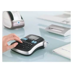 Dymo LabelManager 210D - Étiqueteuse - imprimante d'étiquettes monochrome - impression par transfert thermique