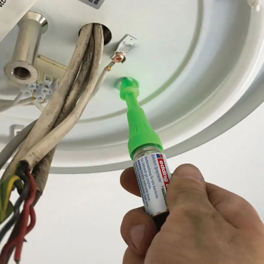 edding - Marqueur Spray Zones Inaccessibles e-8870 Vert Fluo - Pulvérisation jusqu'à 50 mm
