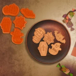 Legami - Set de 5 emporte-pièces avec tampons à biscuits - Accessoire pâtisserie original