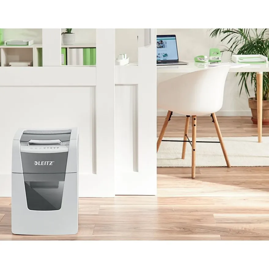 Leitz IQ AutoFeed Small Office 100 P4 - destructeur de documents coupe croisée - 100 feuilles - Corbeille 34 litres