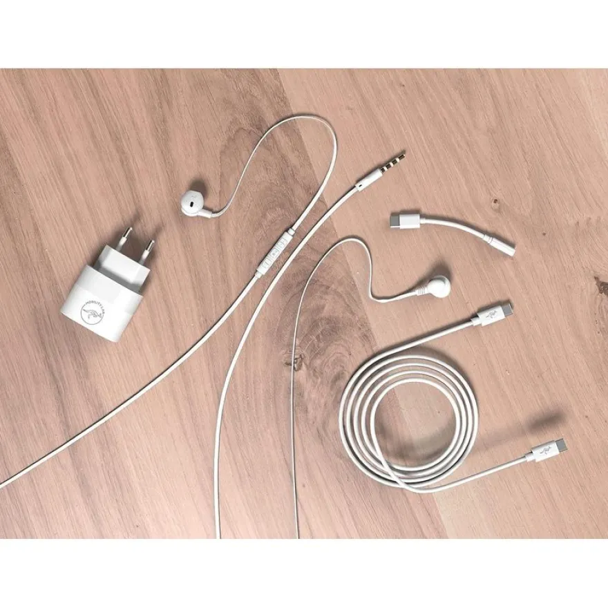 Mobility Lab - Pack téléphonie - chargeur + câble USB-C + écouteur + adaptaeur USB-C/jack