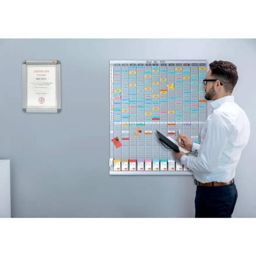 Nobo - Planning annuel à fiches T - 12 colonnes - 80 x 96 cm