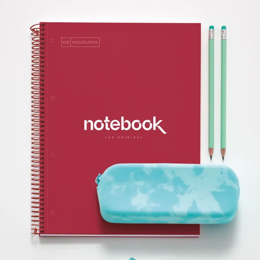 Notebook Emotions, Couverture rigide, A4, quadrillage 5x5 mm, 80 feuilles de 1 couleur, Miquelrius, Rouge.