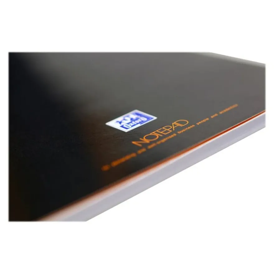 Oxford International - Bloc notes - A4 - 160 pages - petits carreaux - perforé