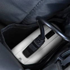 RIVACASE Prater - Sac à dos connecté pour ordinateur portable 15,6" - gris/bleu nuit