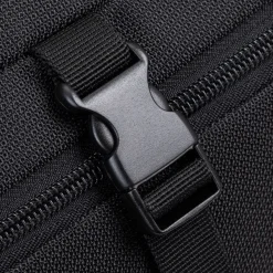 RIVACASE Tegel Eco - Sac à dos pour ordinateur portable 17,3" - noir