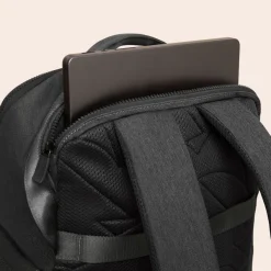 Sac à dos Tom - 44 cm - 1 compartiment - noir - Biopic