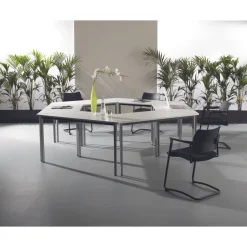 Table de réunion Trapèze - 120 x 60 cm - Pieds carrés anthracite - imitation Hêtre