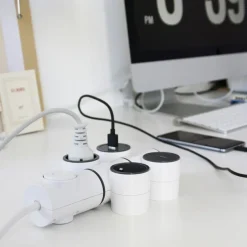 WATT & CO MODULOWATT - Multiprise 3 prises - 1 prise 16A et 2 ports USB